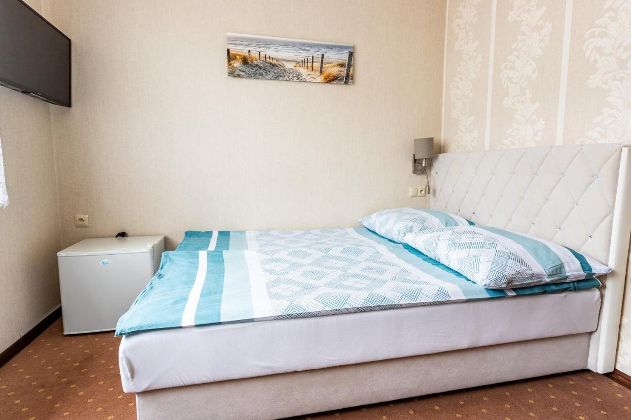 Pokoje Goscinne Katarzyna Kur Dębki 外观 照片